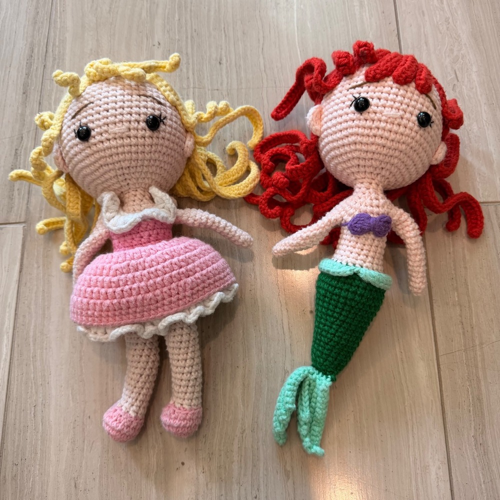 Crochet Amigurumi Dolls Princess Mermaid Handmade Set of 2 Girls Play Pink EUC